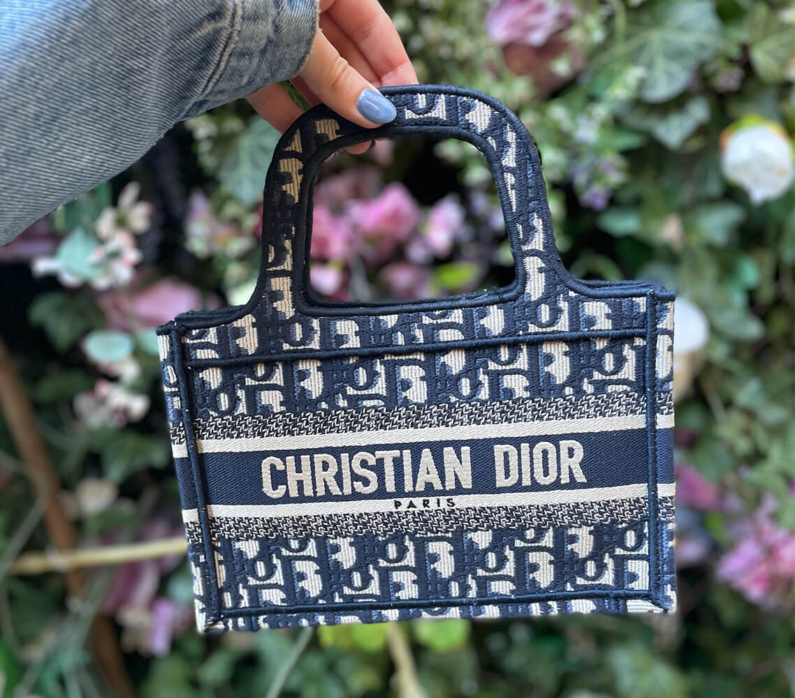 christian dior paris bag